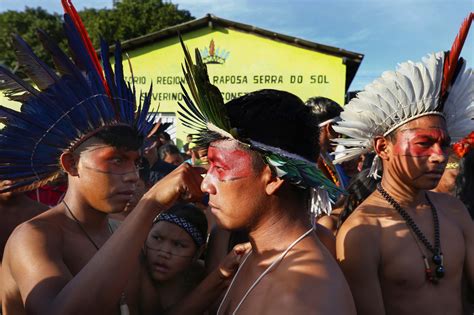 Lula meets with Indigenous in Brazil’s Amazon, pledges lands
